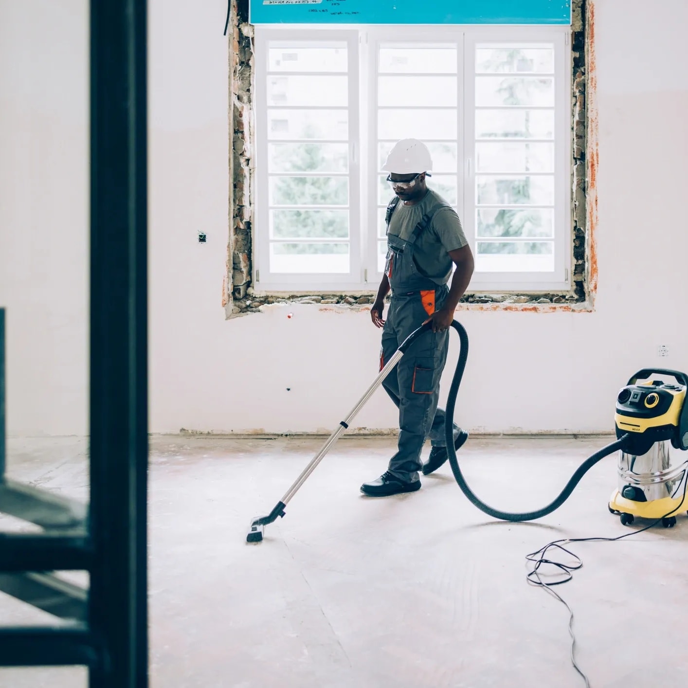 Post-construction dust removal